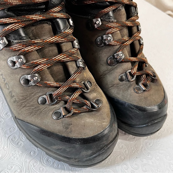 Garmont Dakota Hiking Backpacking Mountaineer Boots Men Size 7 Vintage Y2K Work main image 13